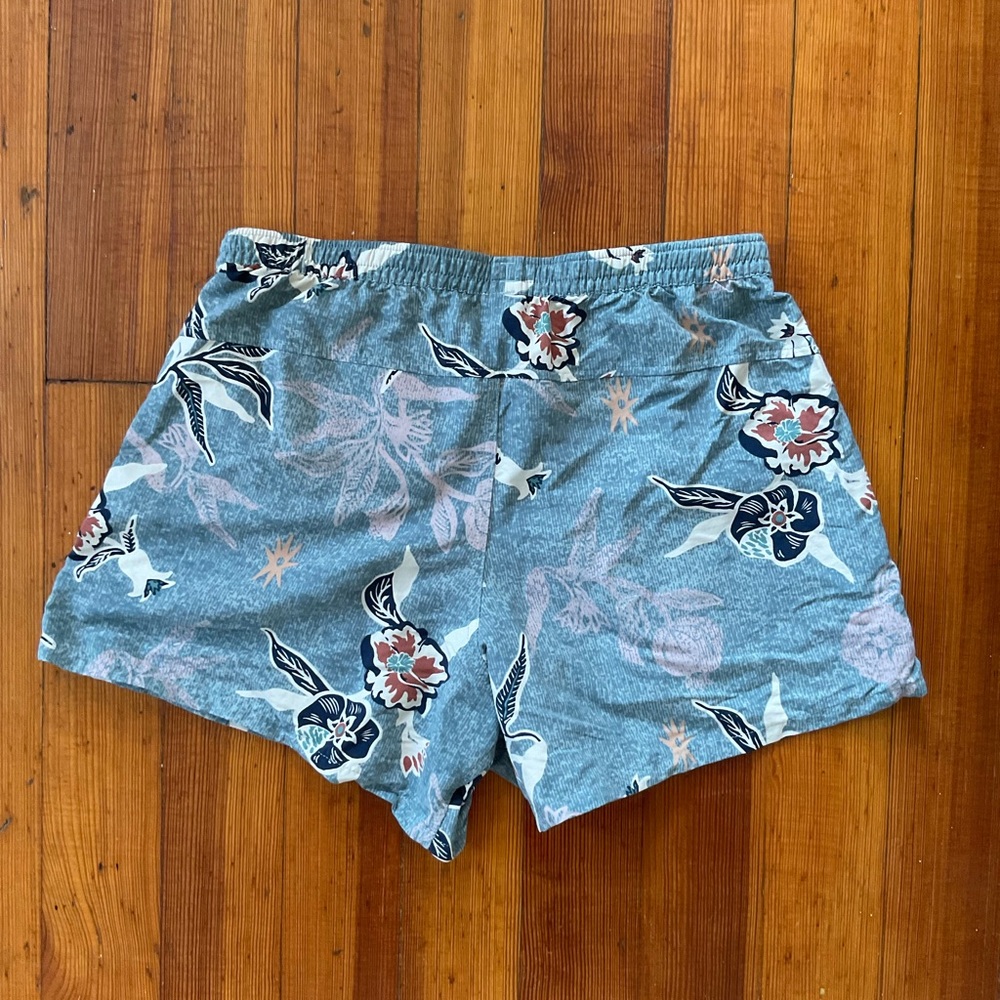 Patagonia Baggies 5” Hibiscus